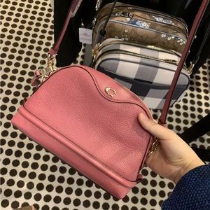 NWT Coach F37863 Ivie Crossbody Handbag Purse in Pebble Leather strawberry